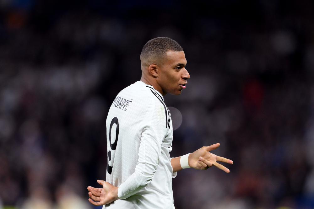 他的留队不 他的留队不